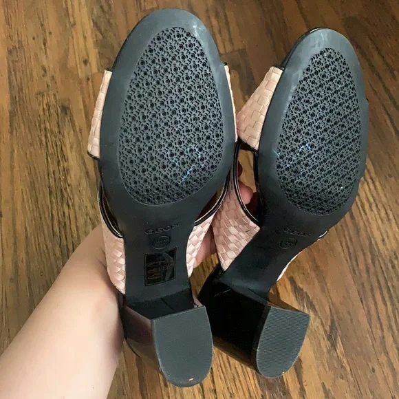 ✨BRAND New Geox
Women's D Eudora B Mules Size 8✨ - Picture 15 of 17